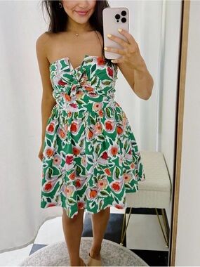 NWT, English Factory, Floral Tie Front Bustier
Strapless Mini, Large